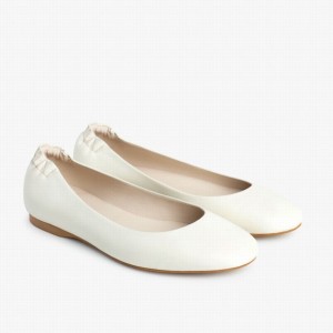 Thursday Boots Scrunch Women Ballet Flats White | CVL1260KS