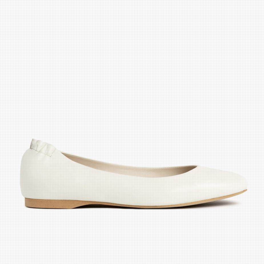 Thursday Boots Scrunch Women Ballet Flats White | CVL1260KS