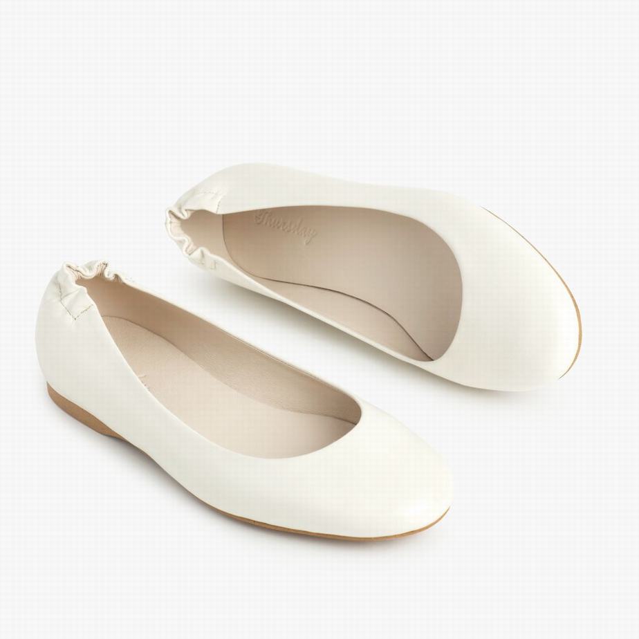 Thursday Boots Scrunch Women Ballet Flats White | CVL1260KS